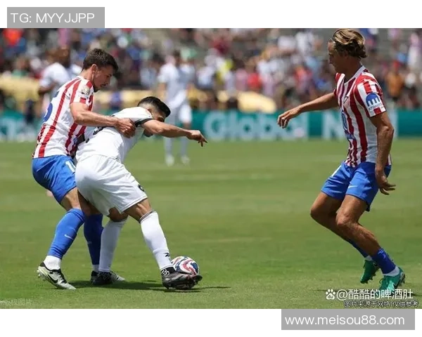 国王杯精彩对决多特蒙德与马竞战成平局乌龙球引发争议判罚全场沸腾