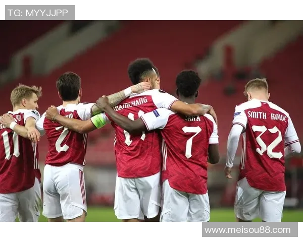 意甲激战：里昂惊险逆转切尔西绝杀瞬间点燃全场热情